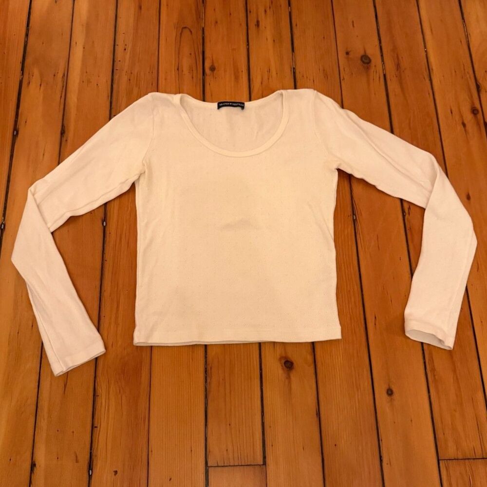 Brandy Melville White Pointelle Longsleeve Top T-Shirt ONE SIZE